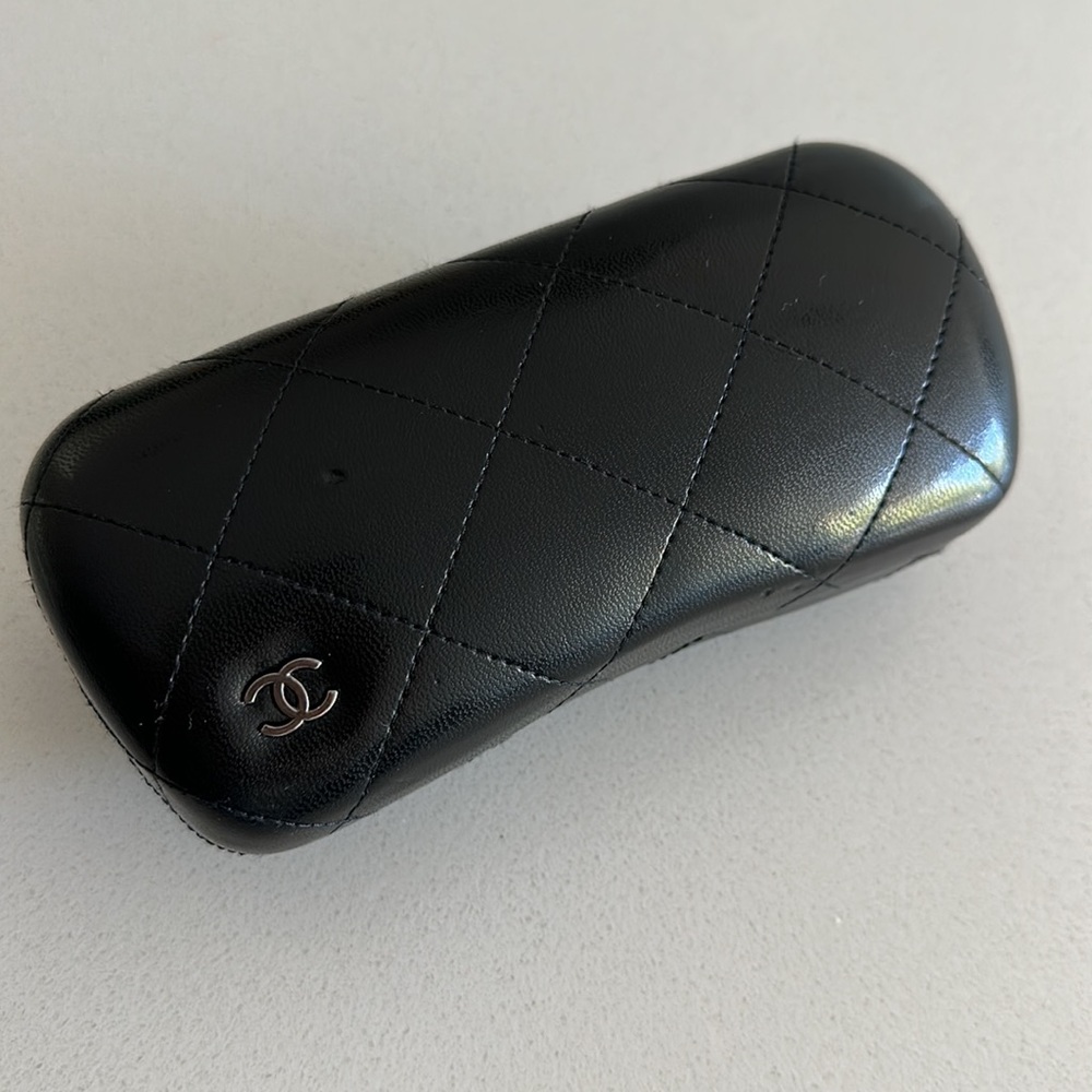 CHANEL PARIS Quilted Leather Hard Shell Logo Case